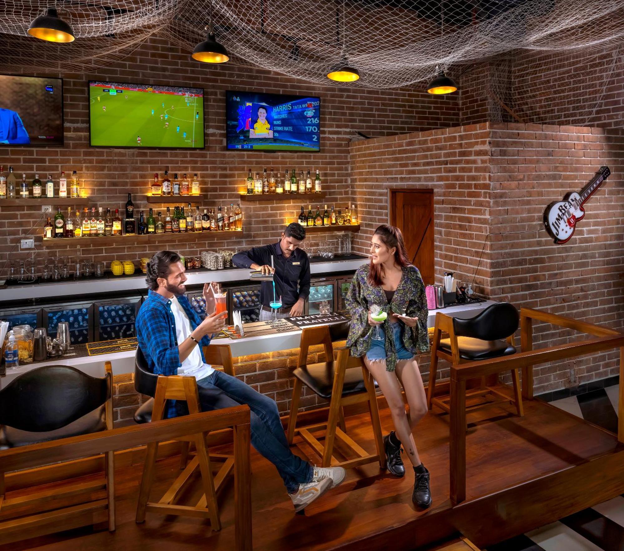O By Tamara, Trivandrum Thiruvananthapuram Dış mekan fotoğraf Bar